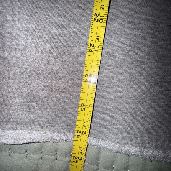 ATM Gray Long Sleeve Sweatshirt with pocket. GUC NO SIZE OR FABRIC TAG! - Picture 4 of 12